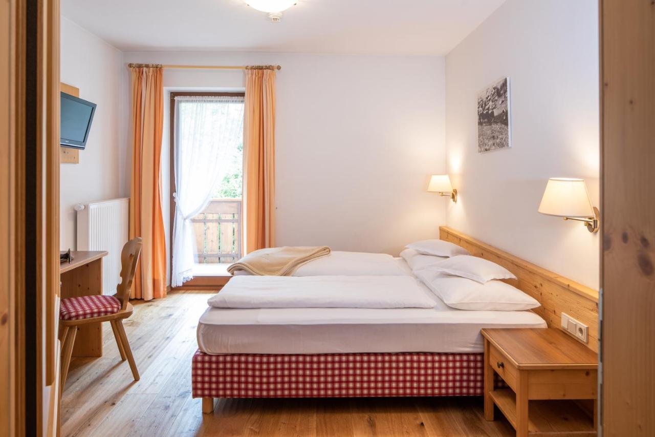 Hotel Falken Falzes Eksteriør billede